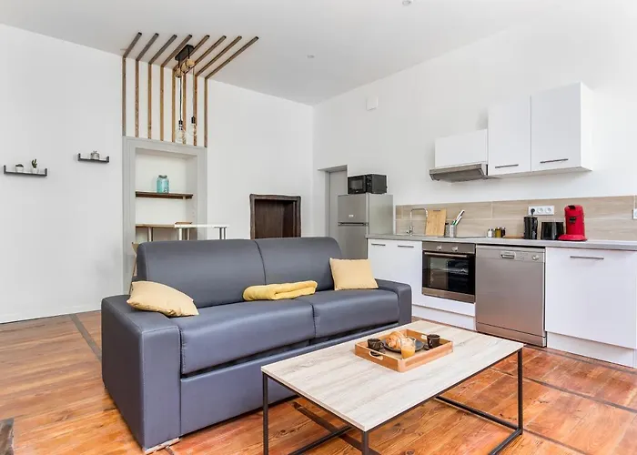 Gambetta 302 Cahorscitystay